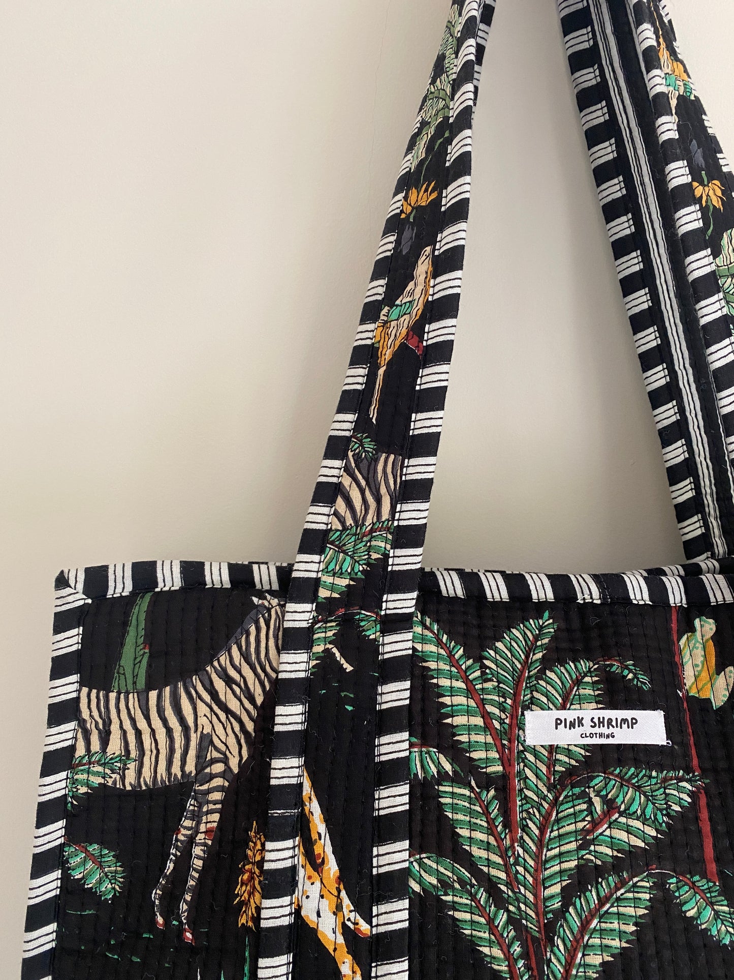 The Jungle Quilted Bag - Black