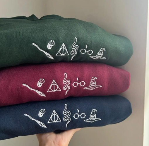 Minimalist HP Embroidered sweatshirt